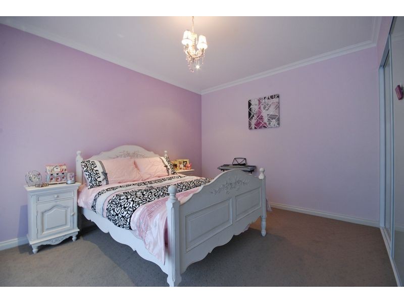 106 Waldberg Drive, Tapping WA 6065