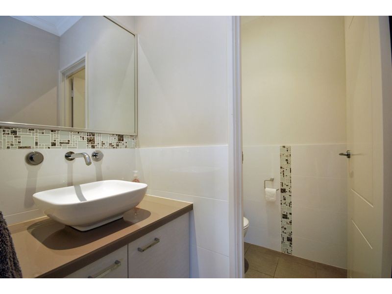 106 Waldberg Drive, Tapping WA 6065