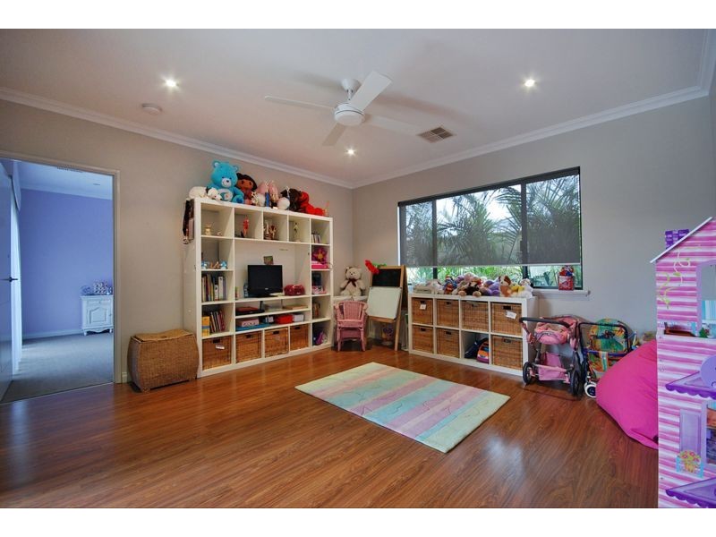 106 Waldberg Drive, Tapping WA 6065