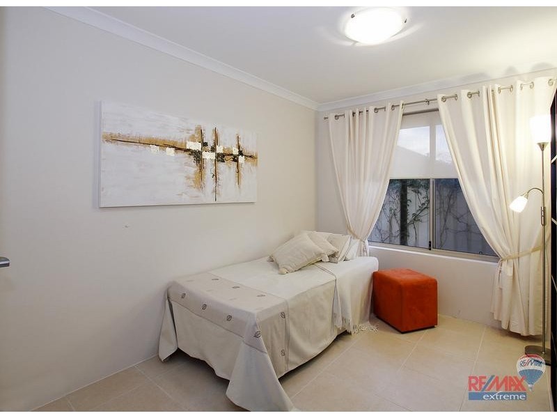 3 Salishan Street, Clarkson WA 6030