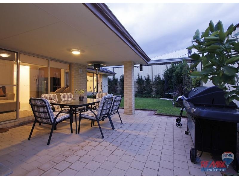 3 Salishan Street, Clarkson WA 6030