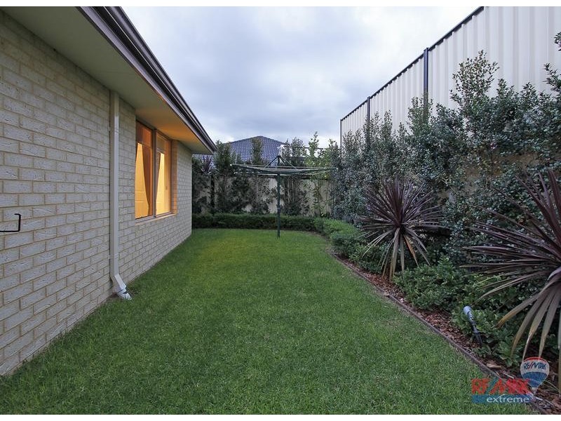 3 Salishan Street, Clarkson WA 6030