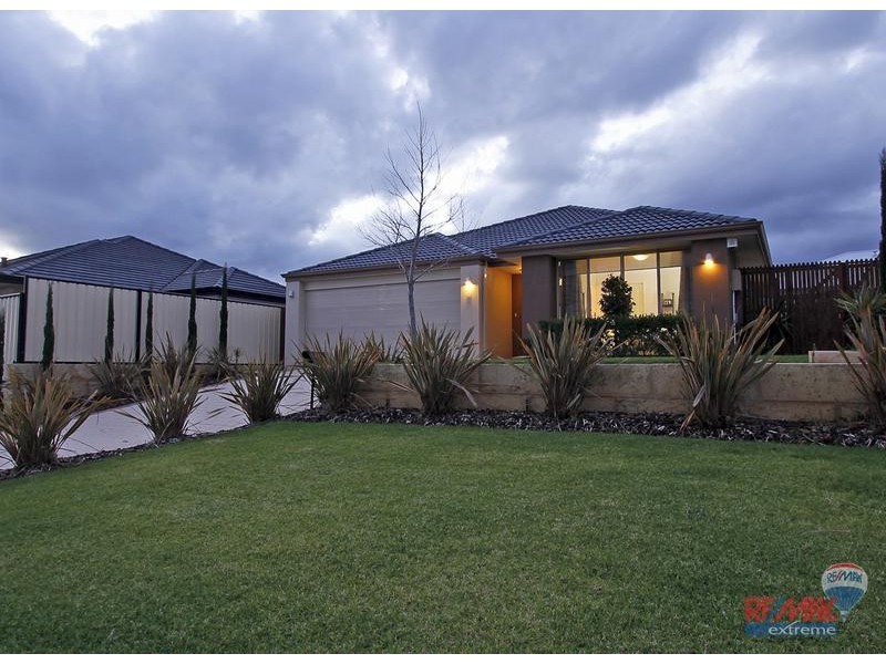 3 Salishan Street, Clarkson WA 6030