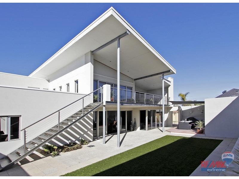 157 Delgado Parade, Iluka WA 6028