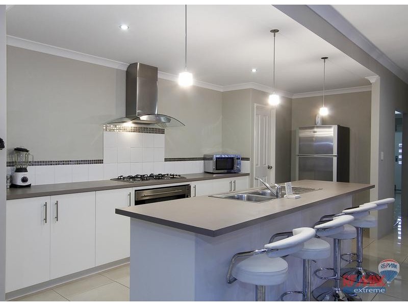 17 Huntly Avenue, Butler WA 6036