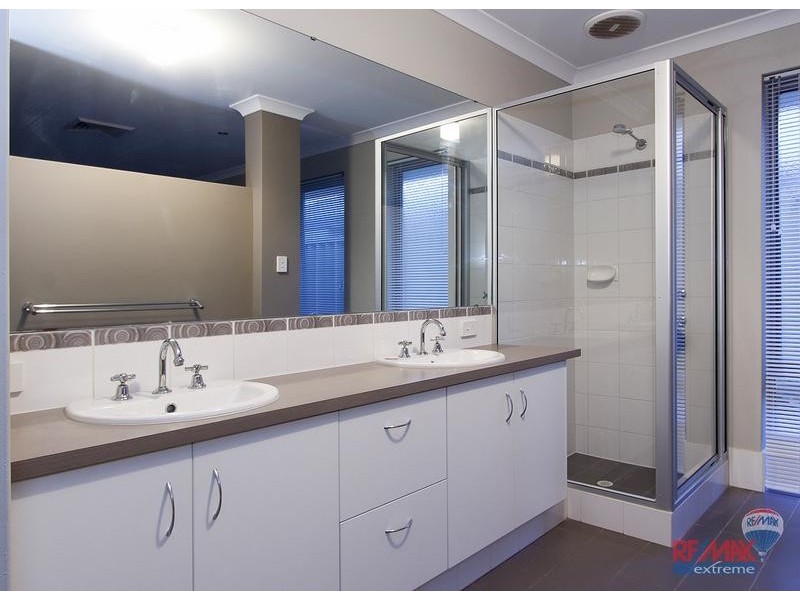 17 Huntly Avenue, Butler WA 6036