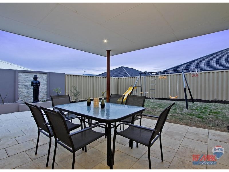 17 Huntly Avenue, Butler WA 6036