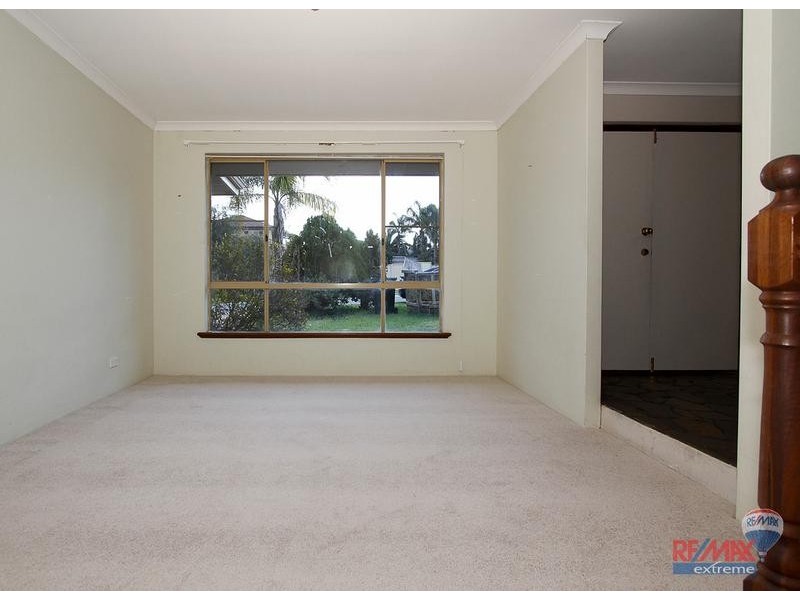 2 Jay Place, Quinns Rocks WA 6030