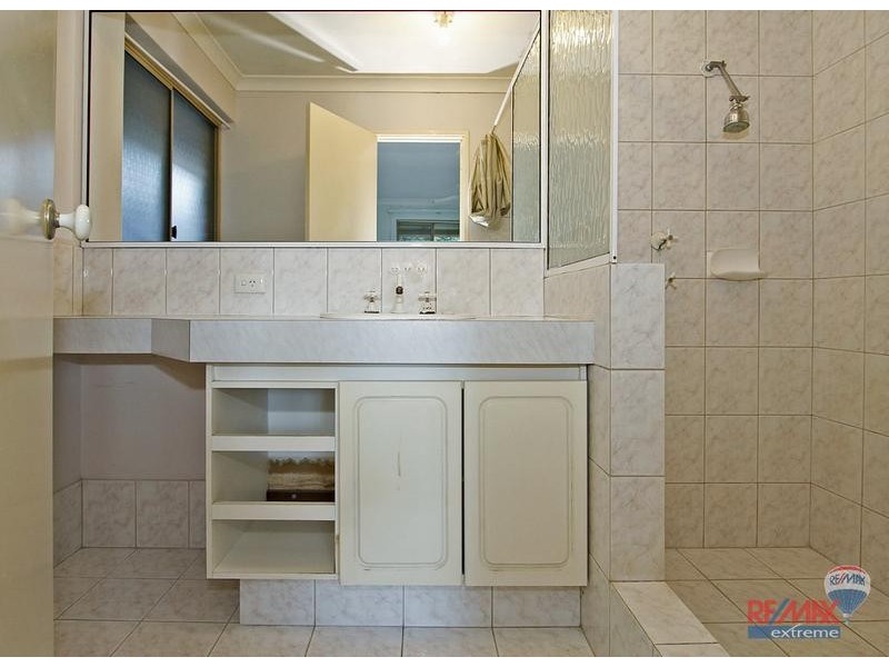 2 Jay Place, Quinns Rocks WA 6030