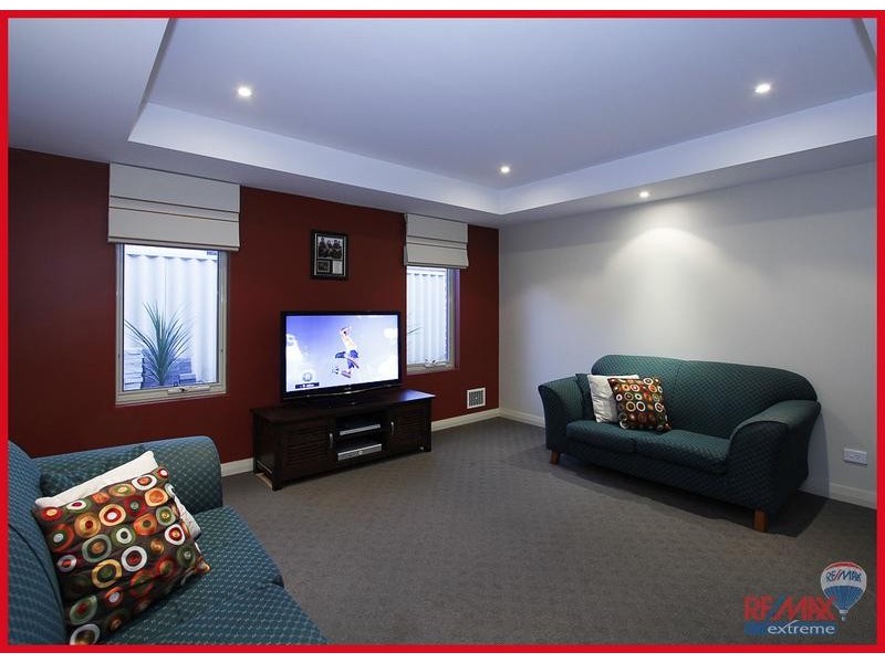 30 Shepperton Drive, Butler WA 6036