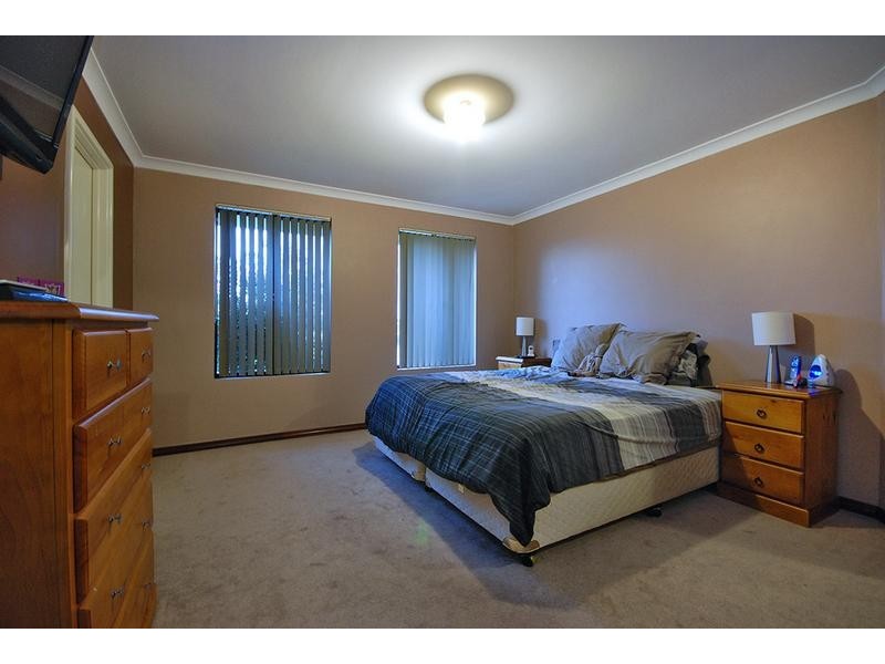 26 Van Gogh Road, Tapping WA 6065