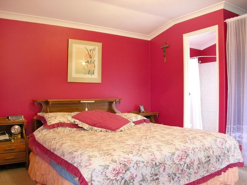 7 Bibbulmun Entrance, Sinagra WA 6065