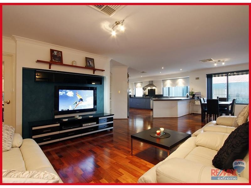 9 Horsley Green, Butler WA 6036