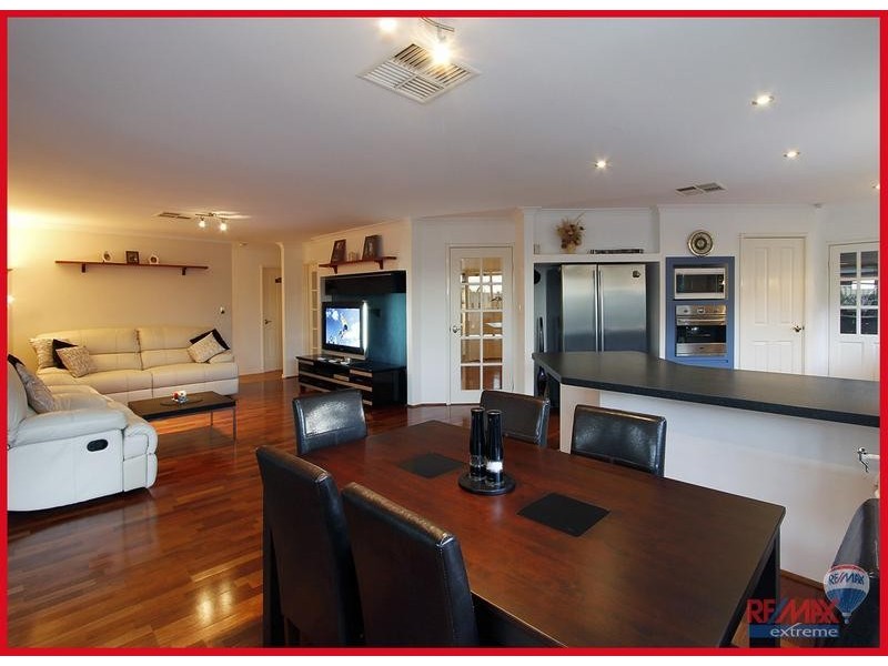 9 Horsley Green, Butler WA 6036