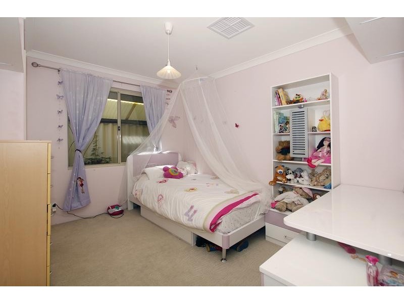 36 Glendevon Turn, Kinross WA 6028