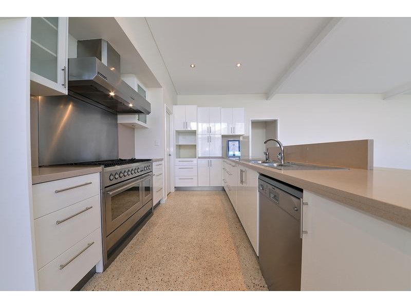 12 Lyssos Way, Tapping WA 6065