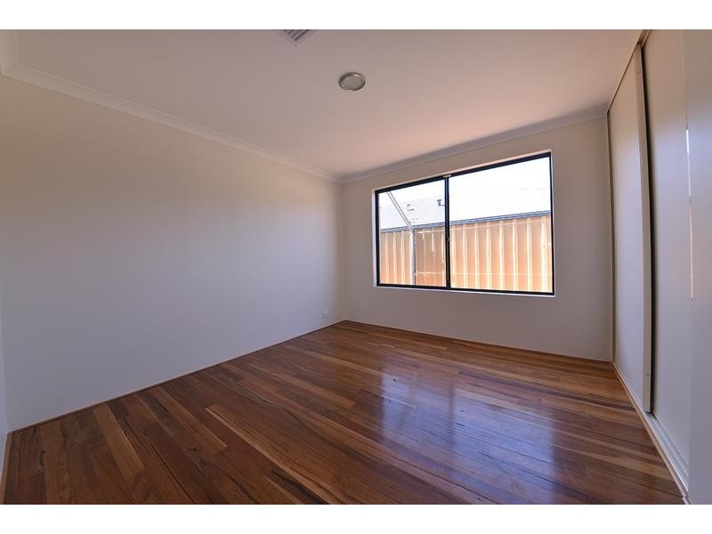 12 Lyssos Way, Tapping WA 6065