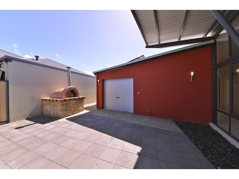12 Lyssos Way, Tapping WA 6065