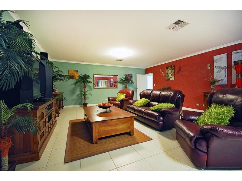 7 Ballard Fairway, Wanneroo WA 6065