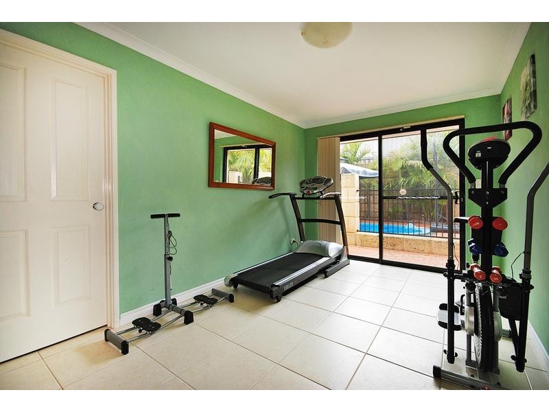 7 Ballard Fairway, Wanneroo WA 6065