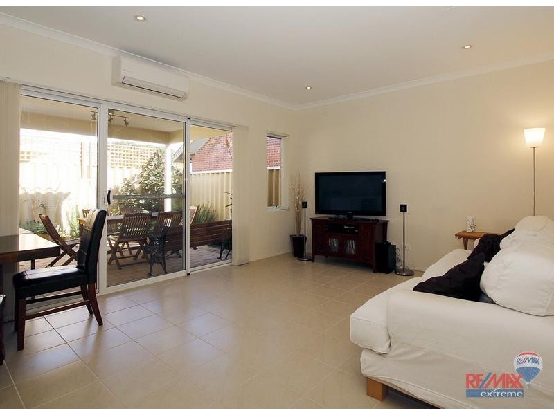 13B Myimbar Way, Nollamara WA 6061