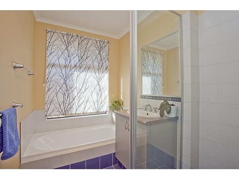 1 Lairbeck Street, Darch WA 6065