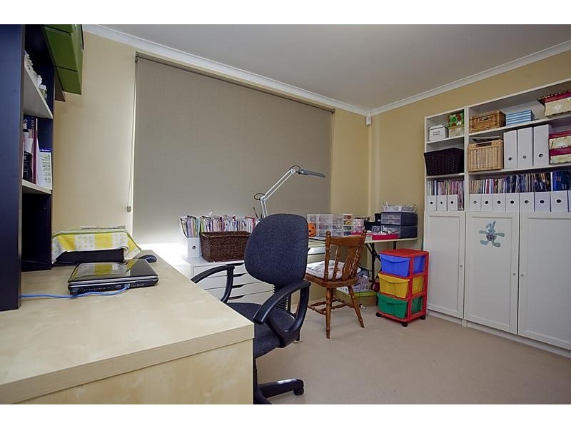 1 Lairbeck Street, Darch WA 6065