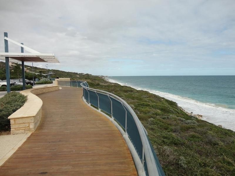 25 Windjammer Parkway, Jindalee WA 6036