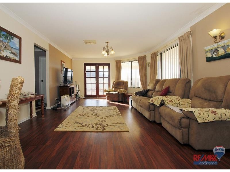 23 Upham Brace, Butler WA 6036