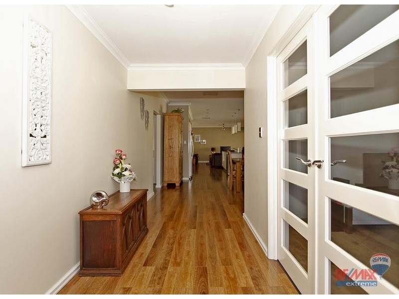 18 Solymar Circle, Burns Beach WA 6028