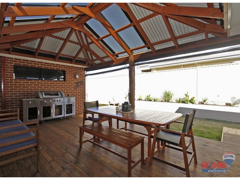 18 Solymar Circle, Burns Beach WA 6028