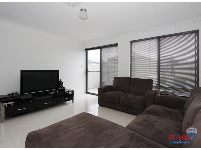 41 Navarre Way, Butler WA 6036