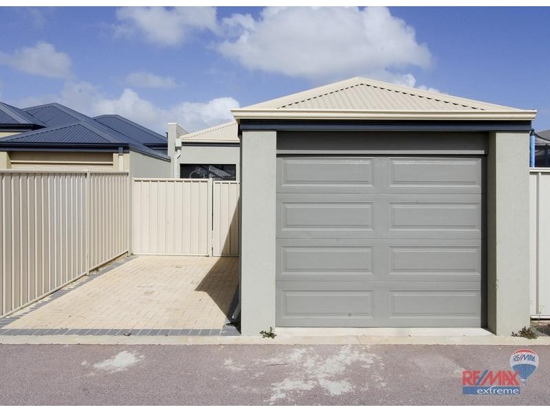 41 Navarre Way, Butler WA 6036