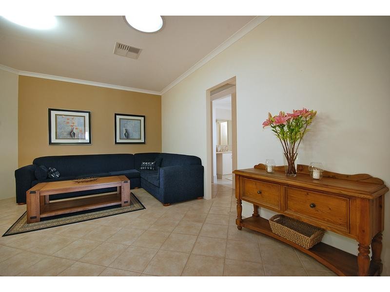7 Turnwood Vista, Wanneroo WA 6065