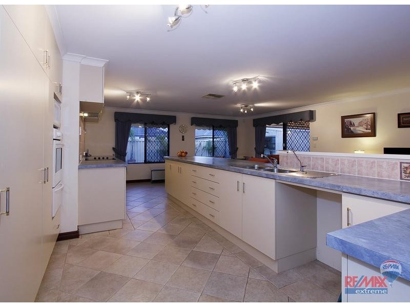 8 Upham Brace, Butler WA 6036