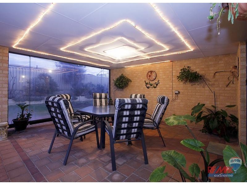 8 Upham Brace, Butler WA 6036