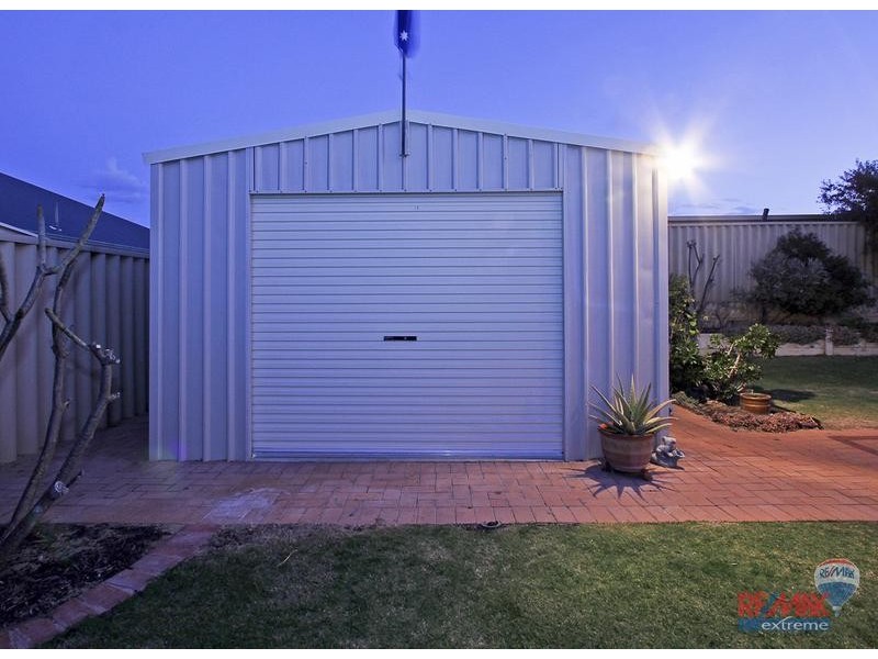 8 Upham Brace, Butler WA 6036