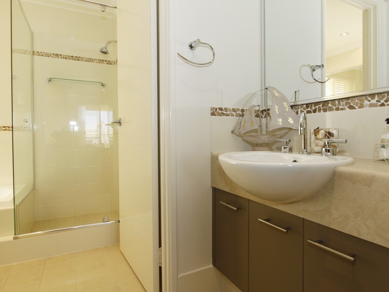 12 Halyard Road, Jindalee WA 6036