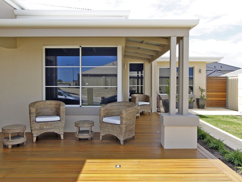 12 Halyard Road, Jindalee WA 6036