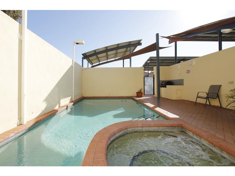 9/18 Kingsbury Road, Joondalup WA 6027