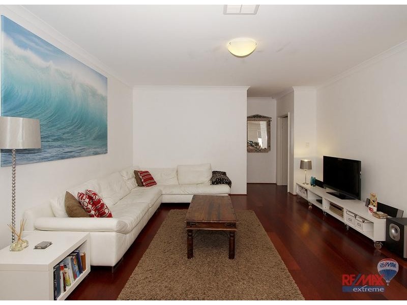 28 Eastwall Parkway, Butler WA 6036