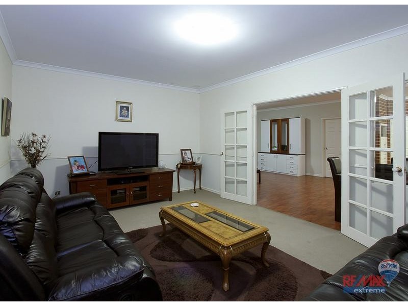 4 Renoir Lane, Currambine WA 6028