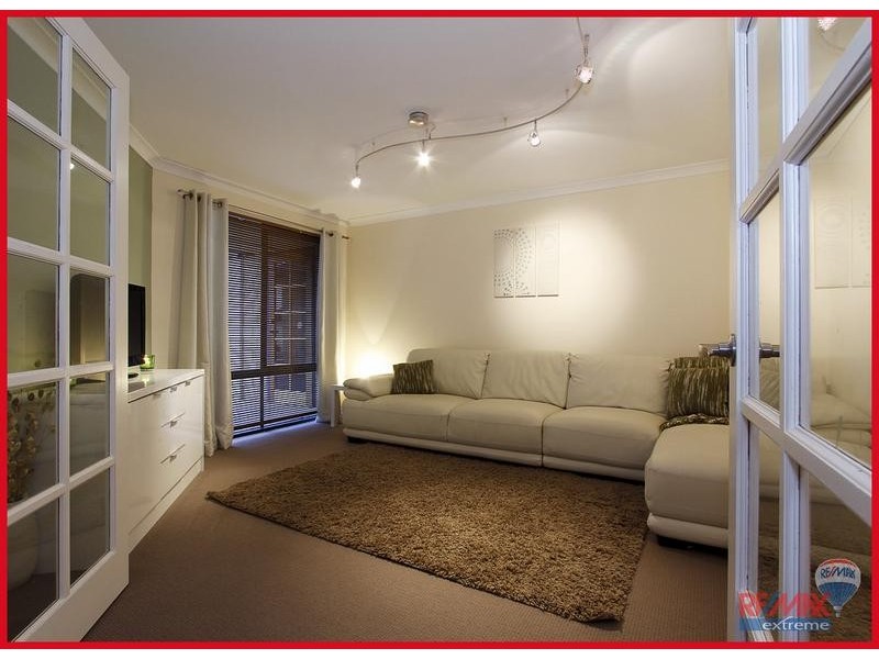 8 Lavenham Street, Butler WA 6036