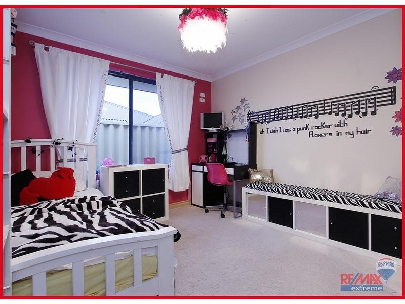 8 Lavenham Street, Butler WA 6036