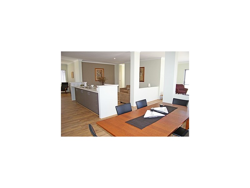 6 Denham Way, Ridgewood WA 6030