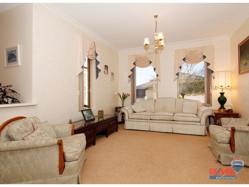 6 Raphael Lane*, Currambine WA 6028