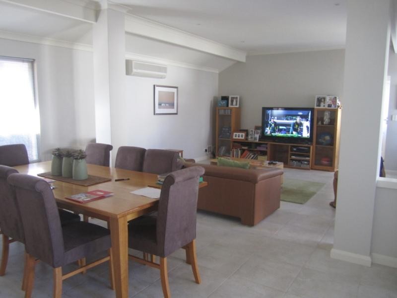 20 Amalfi Drive, Hillarys WA 6025