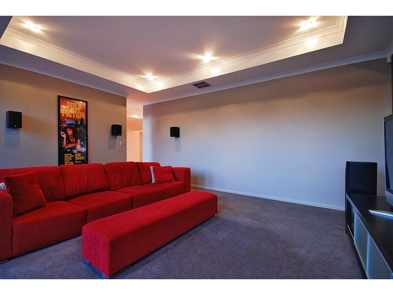 9 Castledene Way, Tapping WA 6065