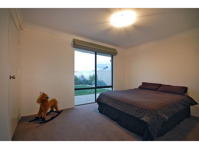 9 Castledene Way, Tapping WA 6065