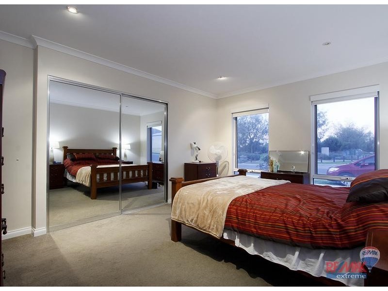 27 Whitehaven Avenue, Burns Beach WA 6028